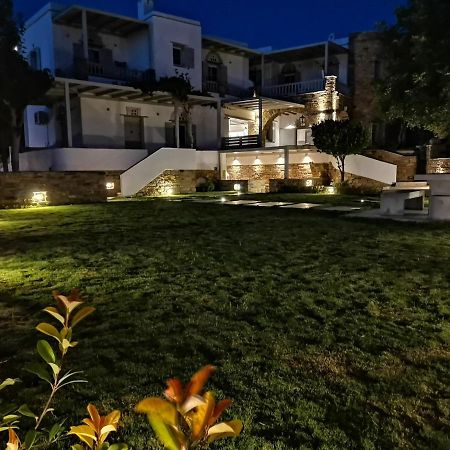 Elia Apartments Agios Romanos Eksteriør bilde