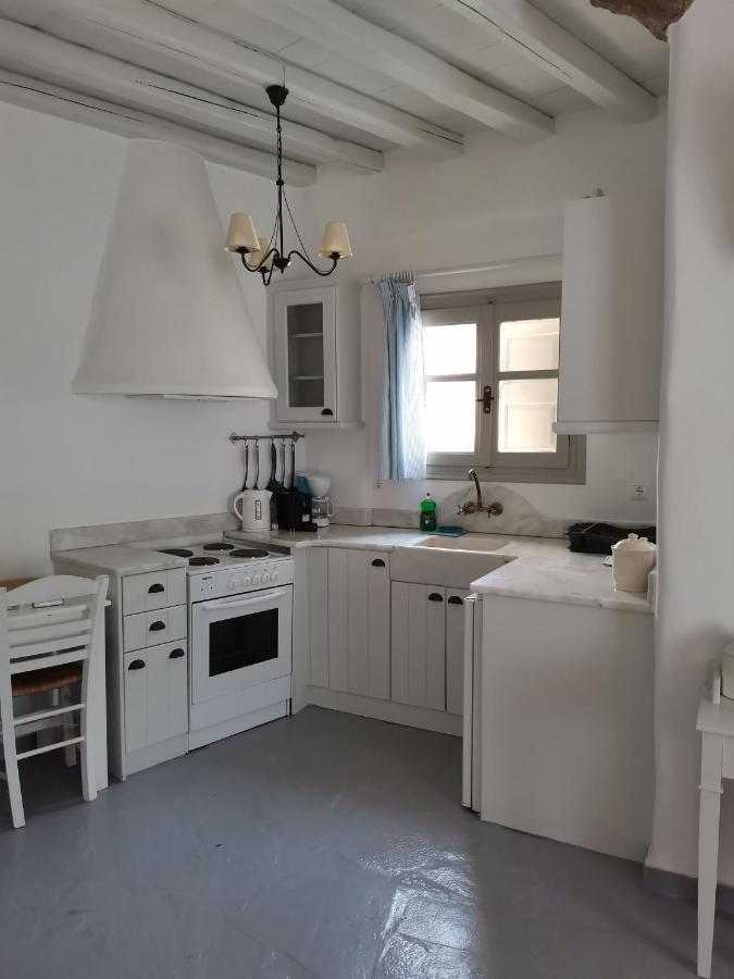 Elia Apartments Agios Romanos Eksteriør bilde