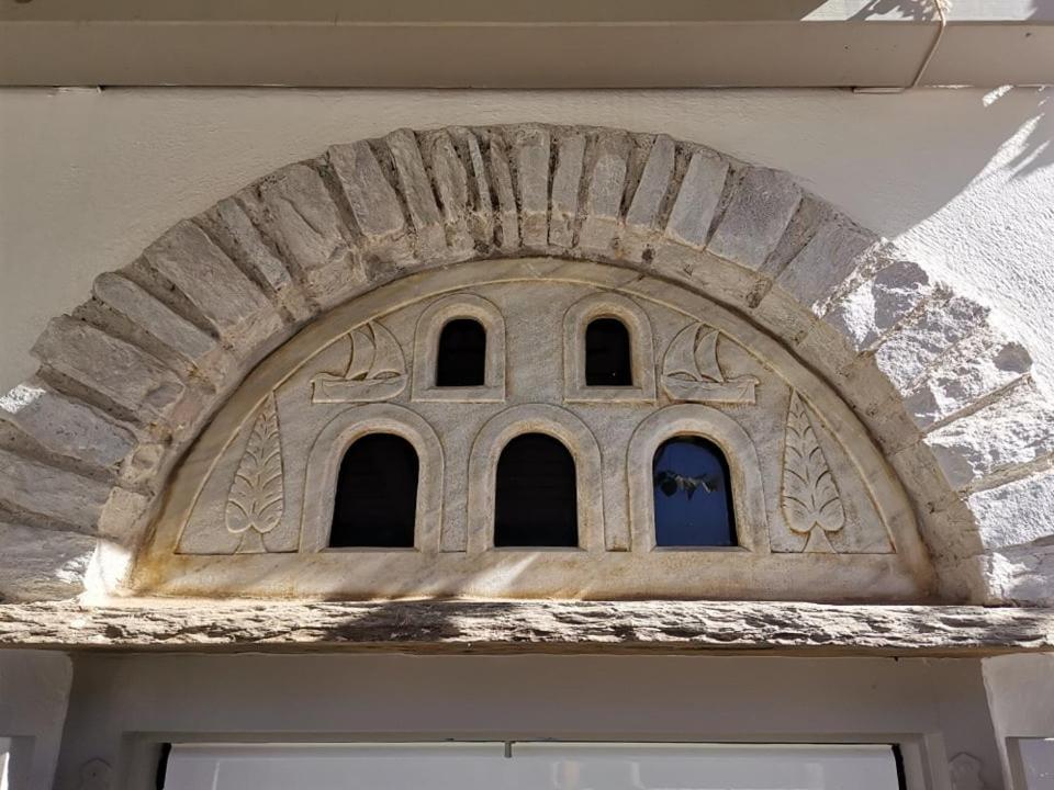 Elia Apartments Agios Romanos Eksteriør bilde