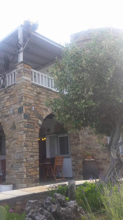 Elia Apartments Agios Romanos Eksteriør bilde
