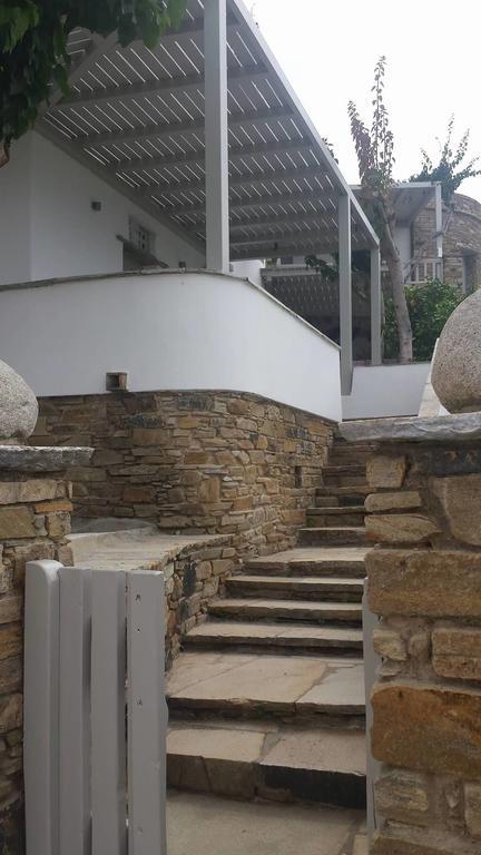 Elia Apartments Agios Romanos Eksteriør bilde
